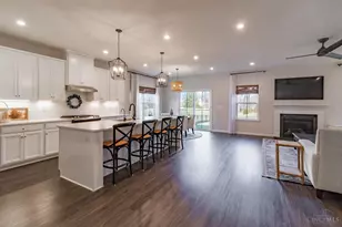 1187 Wood Gate Wy, Miami Township, OH 45140 - Photo 14