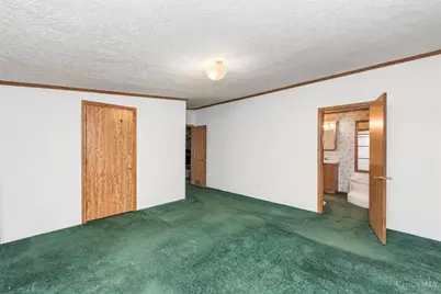 2471 47 Club Rd, Lewis Township, OH 45130 - Photo 18