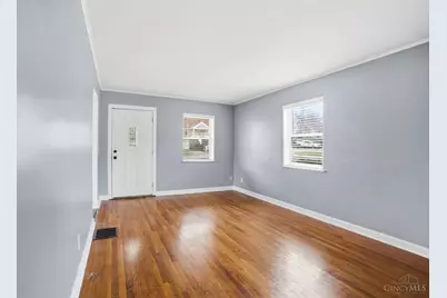 3935 Carrie Avenue, Cheviot, OH 45211 - Photo 10