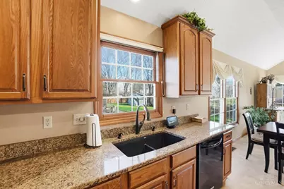 2366 Rosina Drive, Miamisburg, OH 45342 - Photo 16