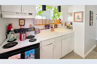 548 Klotter Avenue, Cincinnati, OH 45214 - Photo 6