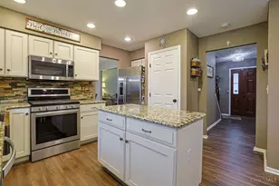 7988 Millwheel Way, West Chester, OH 45069 - Photo 16