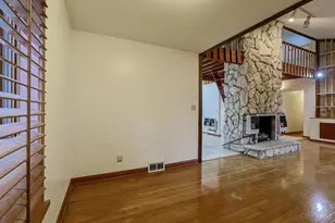 8877 Wuest Rd, Colerain Township, OH 45251 - Photo 10