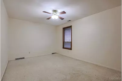 8877 Wuest Road, Colerain Township, OH 45251 - Photo 24