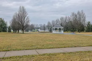 1341 Stableview Cir, Hamilton Township, OH 45039 - Photo 44