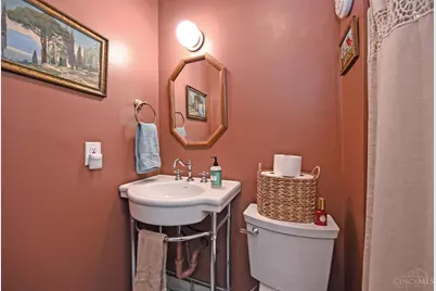 2240 Ravine Street, Cincinnati, OH 45219 - Photo 24