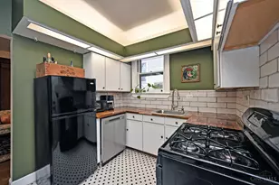 2240 Ravine St, Cincinnati, OH 45219 - Photo 16