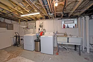 2240 Ravine St, Cincinnati, OH 45219 - Photo 28