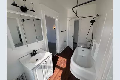 2218 Highland Avenue #2, Cincinnati, OH 45219 - Photo 10