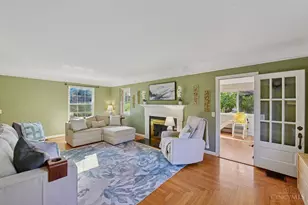 852 Finney Trail, Springfield Township, OH 45224 - Photo 6