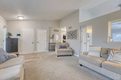 630 Weeping Willow Lane, Hamilton Township, OH 45039 - Photo 8