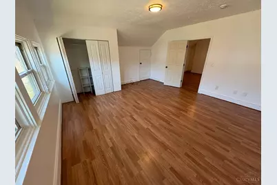 2218 Highland Avenue #3, Cincinnati, OH 45219 - Photo 8