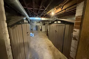 2218 Highland Ave, Cincinnati, OH 45219 - Photo 12