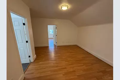 2218 Highland Avenue #3, Cincinnati, OH 45219 - Photo 4