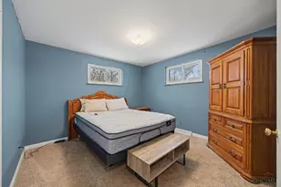 735 Loda Dr, Union Township, OH 45245 - Photo 10