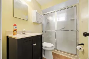 735 Loda Dr, Union Township, OH 45245 - Photo 12