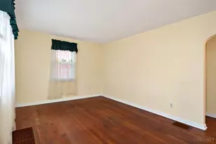 4304 Orchard Ln, Deer Park, OH 45236 - Photo 6