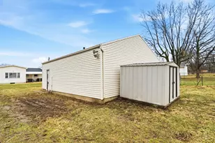 2013 Lamberton St, Middletown, OH 45044 - Photo 38