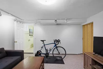 6512 Blue Ridge Avenue, Columbia Township, OH 45213 - Photo 32