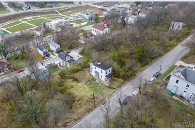 1637 Waverly Avenue, Cincinnati, OH 45214 - Photo 1