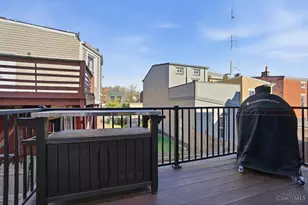 546 Slack St, Cincinnati, OH 45202 - Photo 48