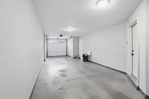 546 Slack St, Cincinnati, OH 45202 - Photo 52