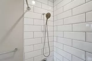 546 Slack St, Cincinnati, OH 45202 - Photo 36