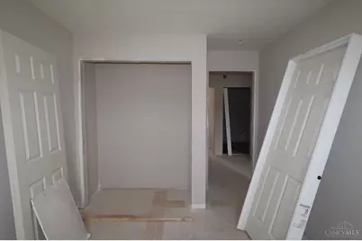 7227 Grandway Drive #0004, West Chester, OH 45069 - Photo 8