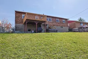 6045 Tahiti Dr, Cincinnati, OH 45224 - Photo 38