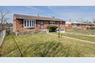 6045 Tahiti Drive, Cincinnati, OH 45224 - Photo 2