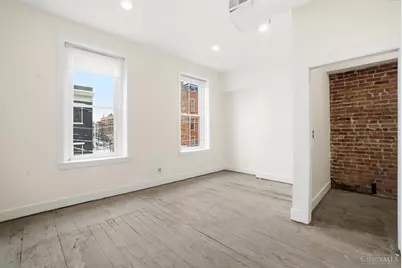1210 Sycamore Street #3, Cincinnati, OH 45202 - Photo 8