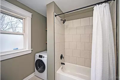 1933 Hewitt Avenue, Cincinnati, OH 45207 - Photo 24