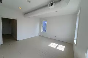 1210 Sycamore St, Cincinnati, OH 45202 - Photo 12