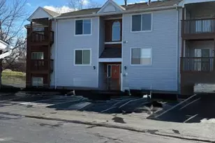 539 Aspen Glen Dr, Union Township, OH 45244 - Photo 2