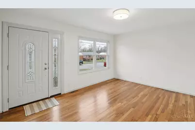 498 Odin Drive, Union Township, OH 45244 - Photo 6