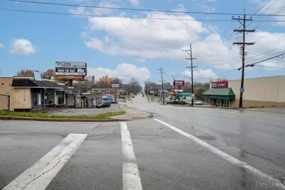 1165 W Galbraith Road, Springfield Township, OH 45231 - Photo 4
