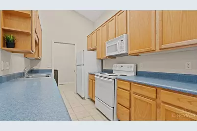 744 Breckenridge Court #204, Union Township, OH 45244 - Photo 12