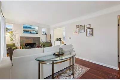 134 West Crest Drive, Reading, OH 45215 - Photo 8