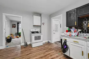 3835 Vine St, Cincinnati, OH 45217 - Photo 4