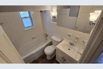 8468 Plainfield Road, Deer Park, OH 45236 - Photo 6