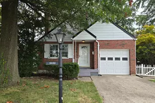 8468 Plainfield Rd, Deer Park, OH 45236 - Photo 1