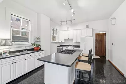 3852 Dakota Avenue, Cincinnati, OH 45229 - Photo 22