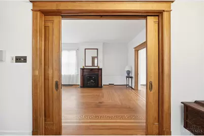 3852 Dakota Avenue, Cincinnati, OH 45229 - Photo 10