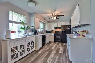 8698 Cox Rd, West Chester, OH 45069 - Photo 6