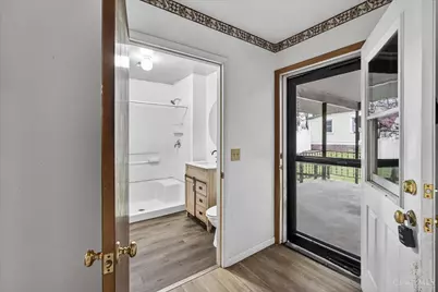 648 N High Street, Hillsboro, OH 45133 - Photo 26