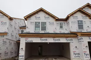 7239 Grandway Dr, West Chester, OH 45069 - Photo 2