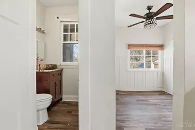 810 S Fred Shuttlesworth Circle, Cincinnati, OH 45229 - Photo 18