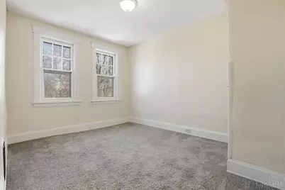 810 S Fred Shuttlesworth Circle, Cincinnati, OH 45229 - Photo 22