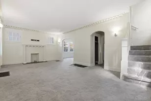 810 S Fred Shuttlesworth Cir, Cincinnati, OH 45229 - Photo 4