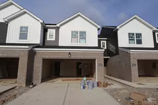 7243 Grandway Dr, West Chester, OH 45069 - Photo 2